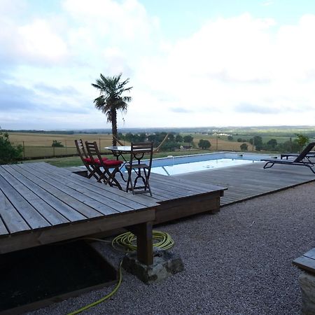 Bed and Breakfast Pigeonnier De Sabaillan à Castelnau-dʼArbieu Extérieur photo