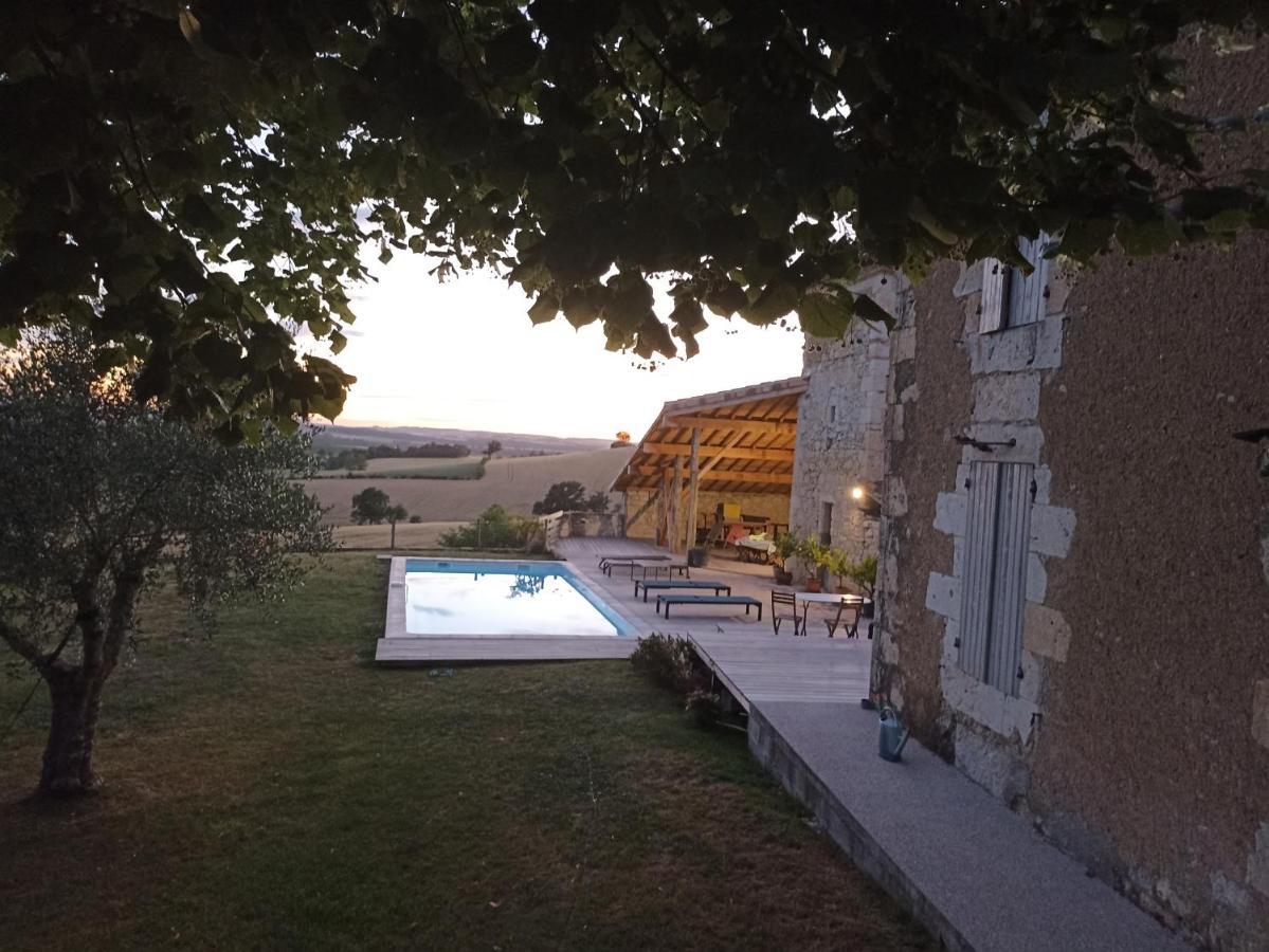 Bed and Breakfast Pigeonnier De Sabaillan à Castelnau-dʼArbieu Extérieur photo