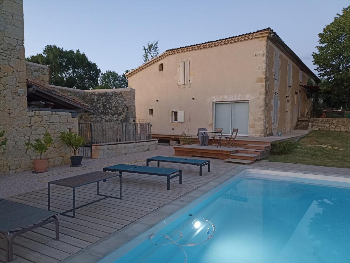Bed and Breakfast Pigeonnier De Sabaillan à Castelnau-dʼArbieu Extérieur photo
